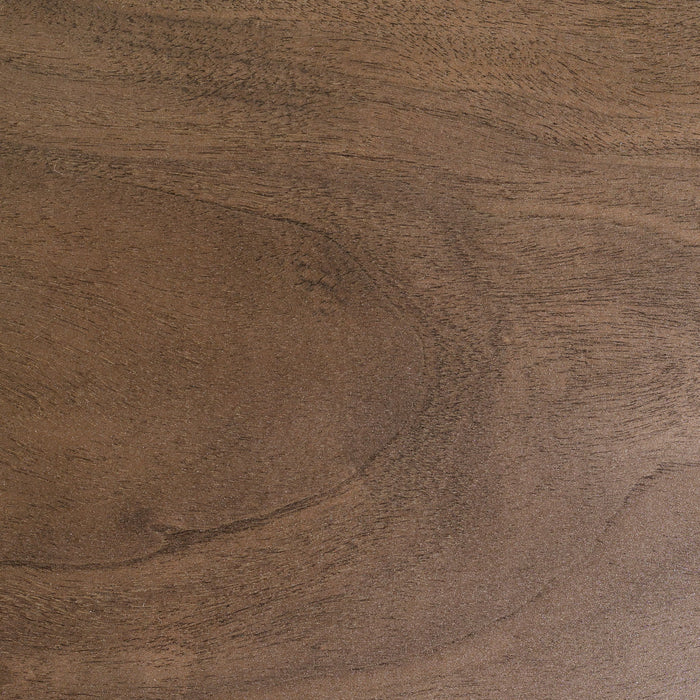 Villa Cherie - Round Dining Table