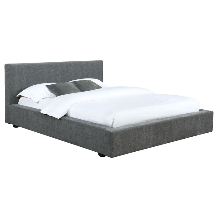 Weselyn - Platform Bed Furniture Max