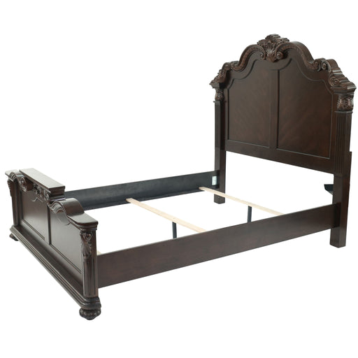 Bed With Carved Details Home Essentials