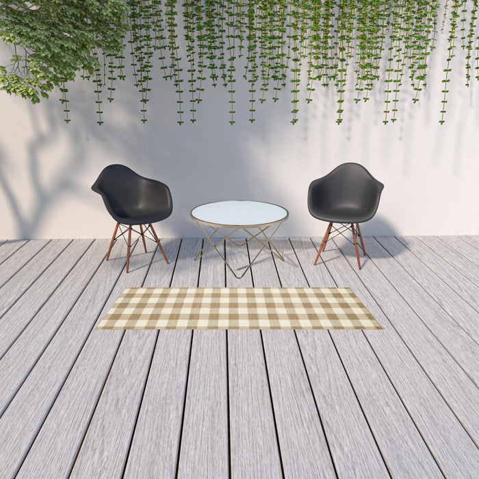 2' X 8' Geometric Stain Resistant Indoor / Outdoor Area Rug - Gray / Ivory