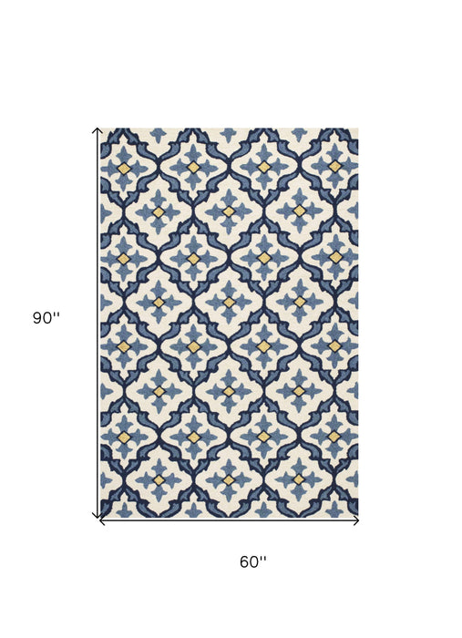 5' X 7' Geometric Mosaic Indoor / Outdoor Area Rug - Ivory / Blue