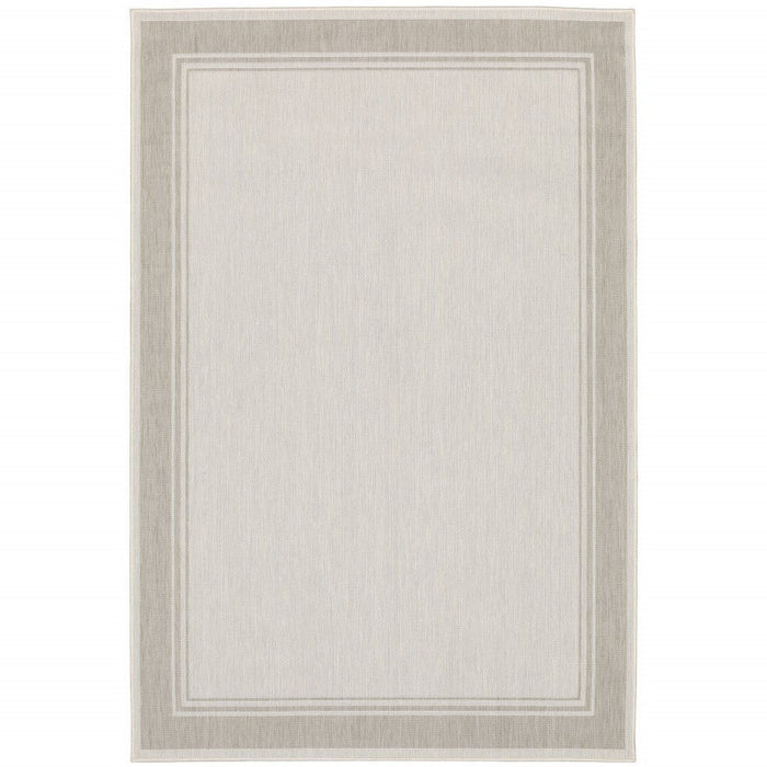 8' X 10' Outdoor / Indoor Area Rug - Gray / Ivory