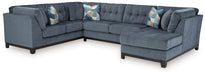 Maxon Place - Living Room Set Benchcraft®