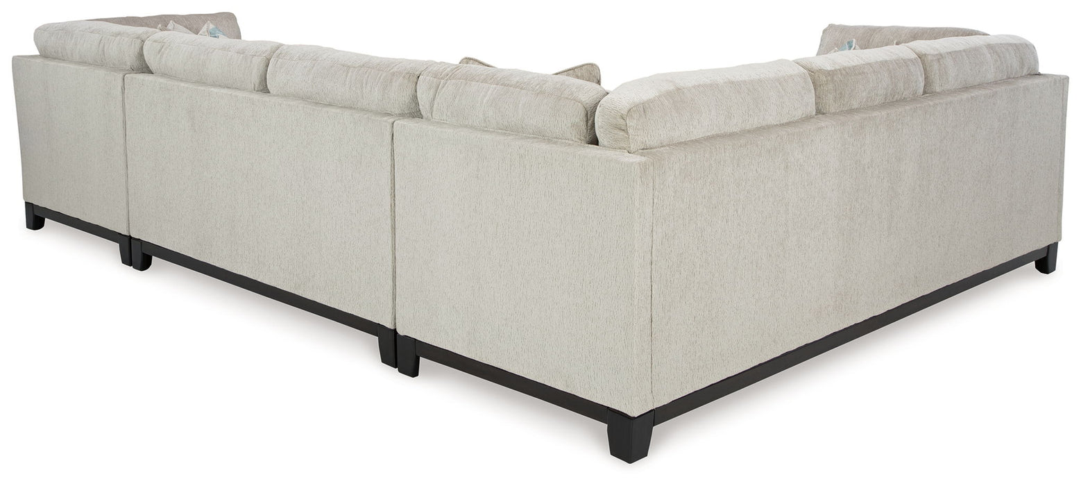 Maxon Place - Living Room Set Benchcraft®