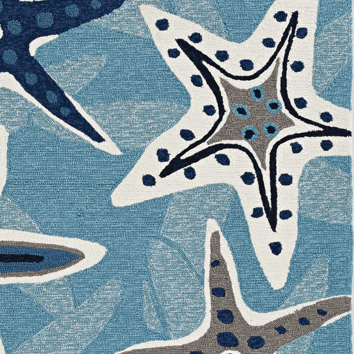 5' X 8' UV Treated Coastal Starfish Indoor / Outdoor Area Rug - Blue