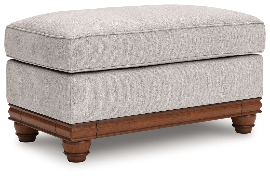 Clearbrooke - Living Room Set Signature Design by Ashley®