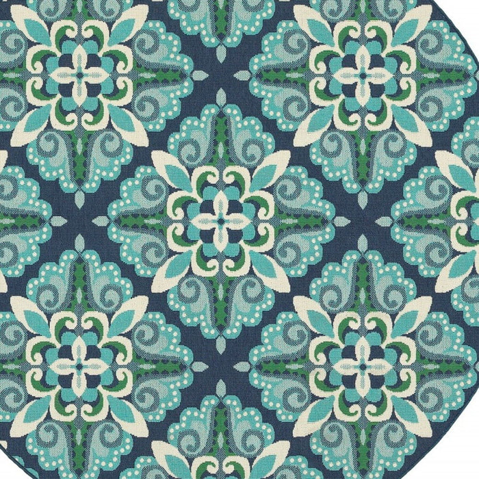 8' X 8' Round Indoor / Outdoor Area Rug - Blue / Green