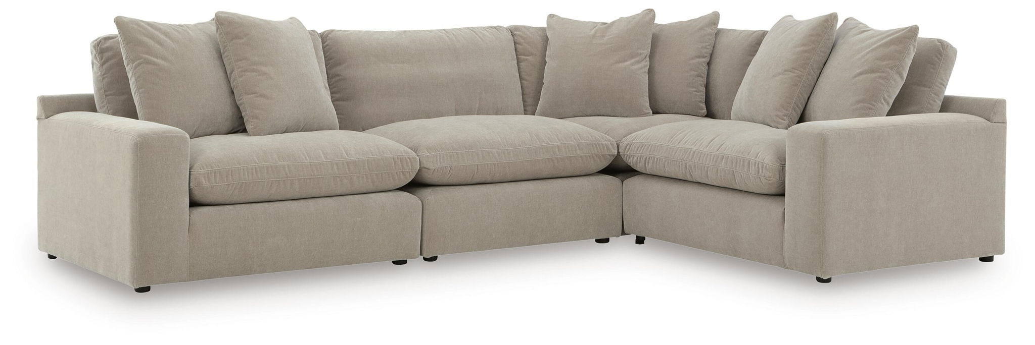 Maxton Heights - Sectional Benchcraft®