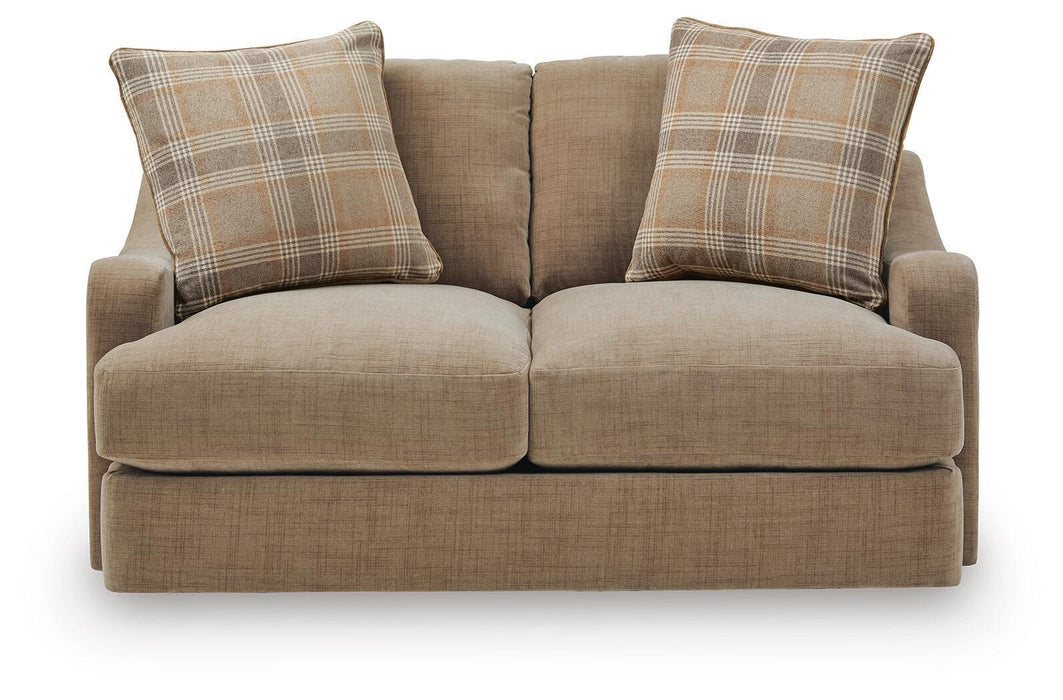 ChloeeAnne - Loveseat - Honey Benchcraft®