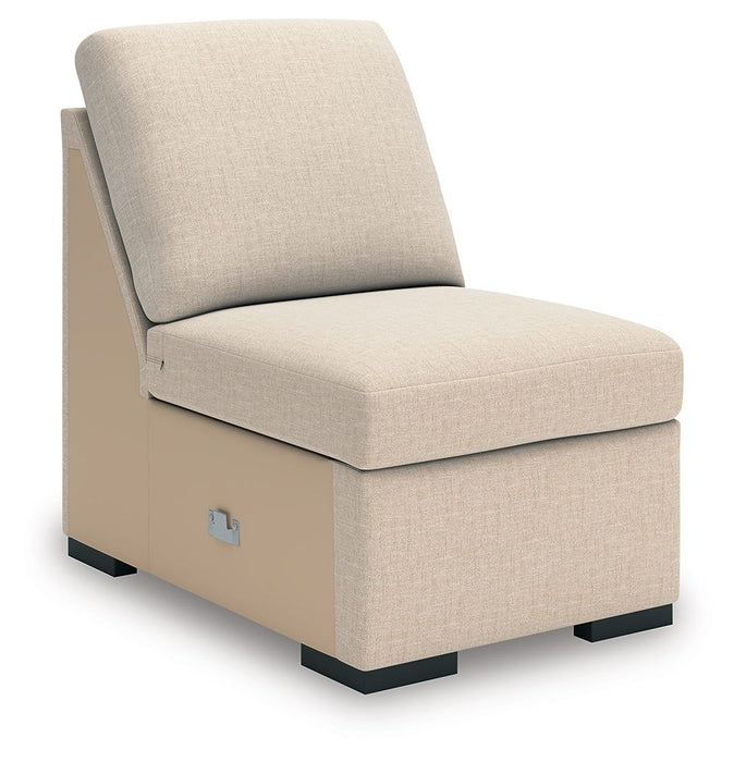 LadyMae - Sectional Benchcraft®