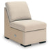 LadyMae - Sectional Benchcraft®