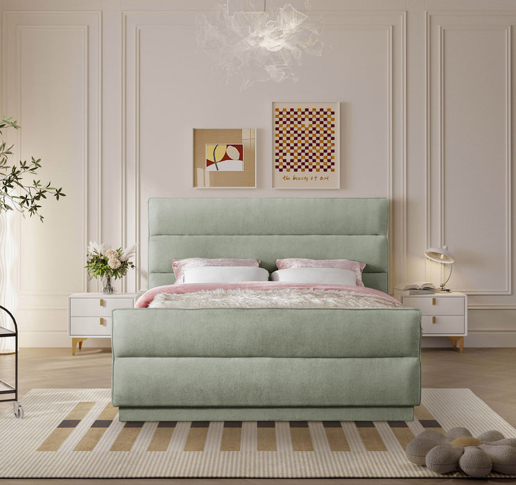 Paxton - Bed Meridian Furniture