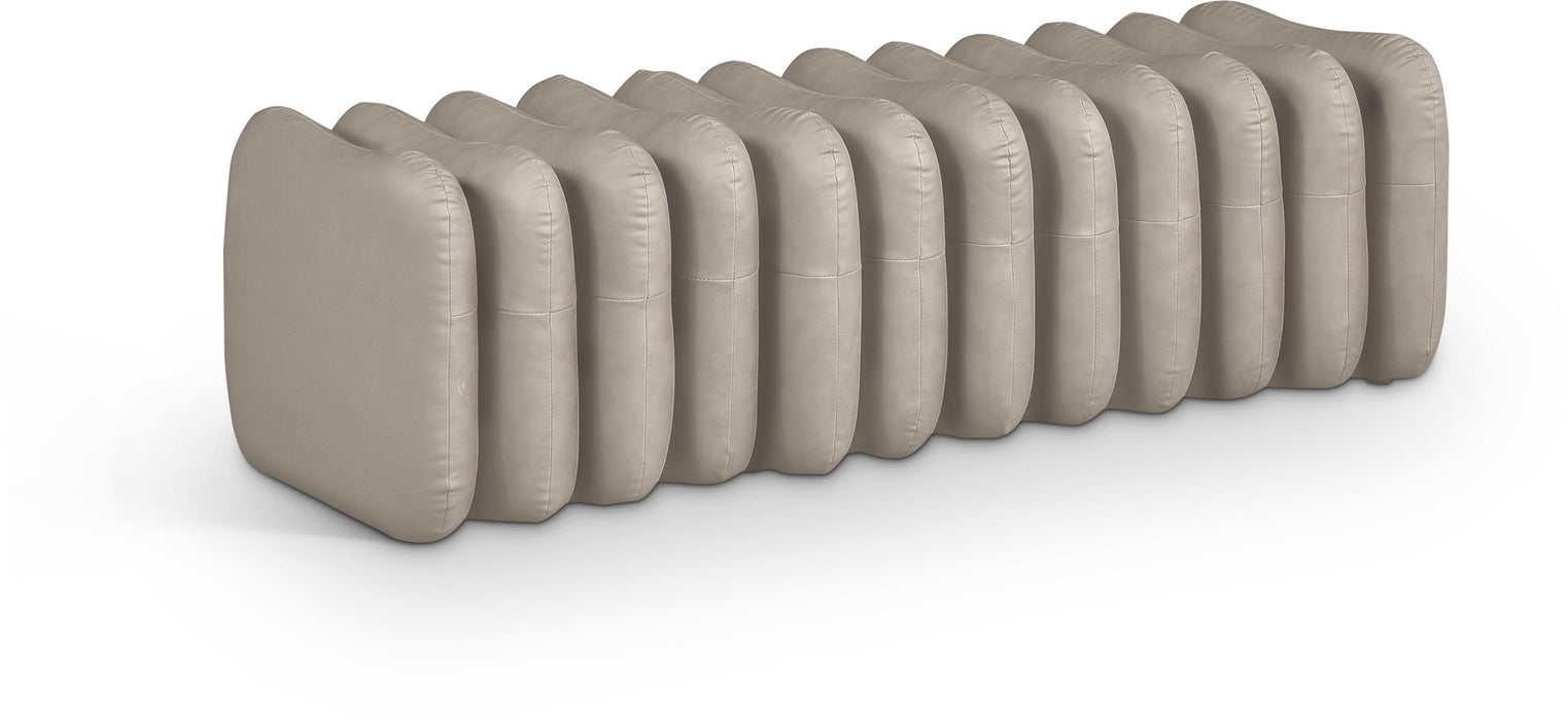 Atticus - Bench Meridian Furniture