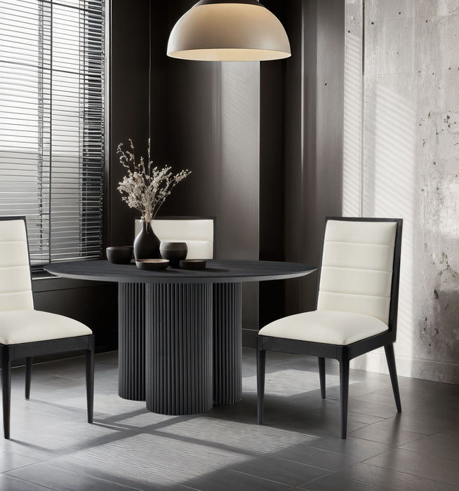 Simba - Dining Table Meridian Furniture