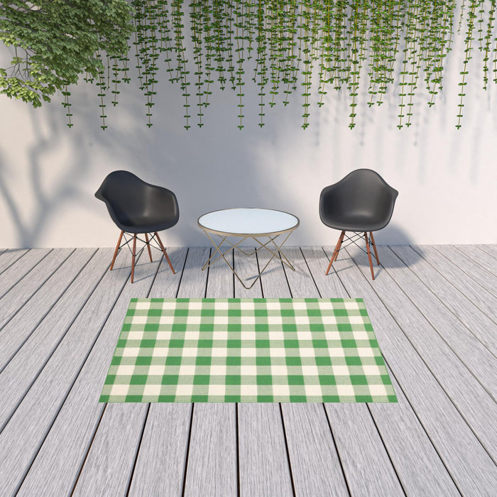 5' X 8' Geometric Stain Resistant Indoor / Outdoor Area Rug - Green / Ivory