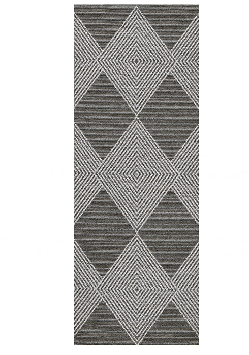 8' Machine Woven UV Treated Diamonds Indoor / Outdoor Runner Rug - Ivory Gray