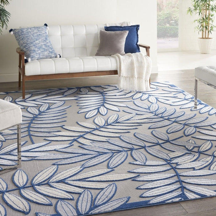 8' X 11' Floral Indoor & Outdoor Area Rug - Ivory / Blue