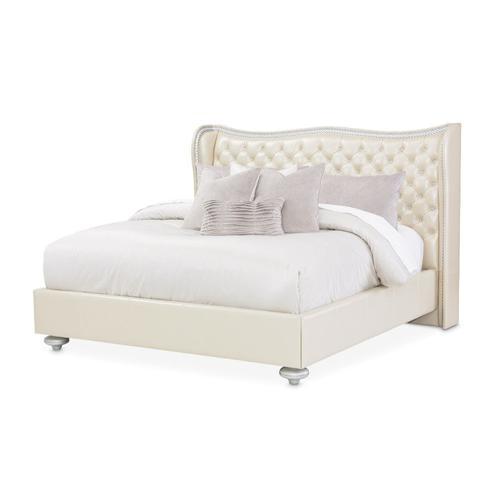 Hollywood Swank - California King Upholstered Bed - Creamy Pearl