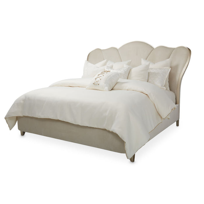 Villa Cherie - Channel Tufted Bed - Caramel