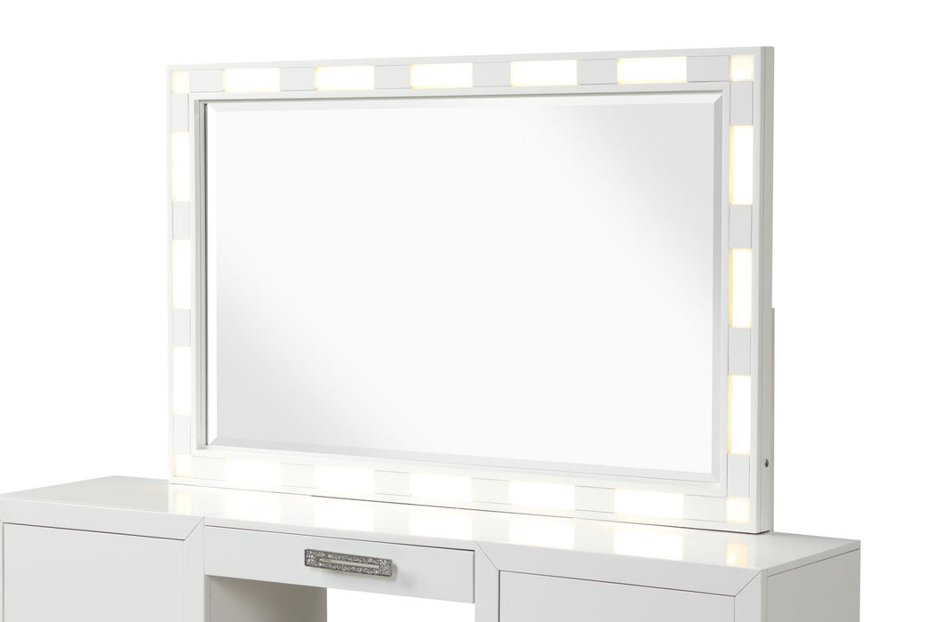 Coco Led Mirror Vanity Set Made With Wood In Milky White